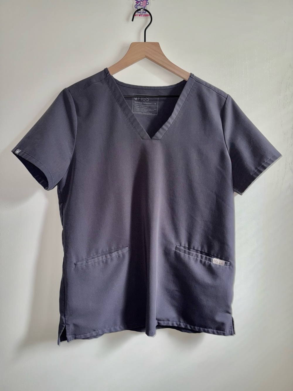 Figs Casma Scrub Top Women Size Medium Charcoal Grey Polyester Blend
